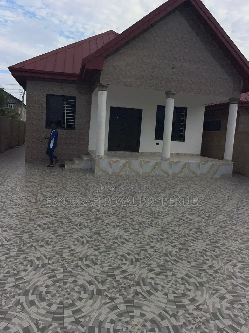 3bdrm House in Odumasi Sonttra, Amasaman for sale