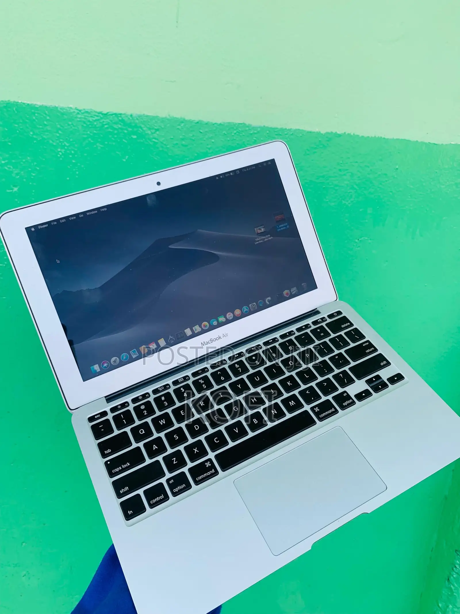 Laptop Apple MacBook Air 4GB Intel Core i5 SSD 128GB