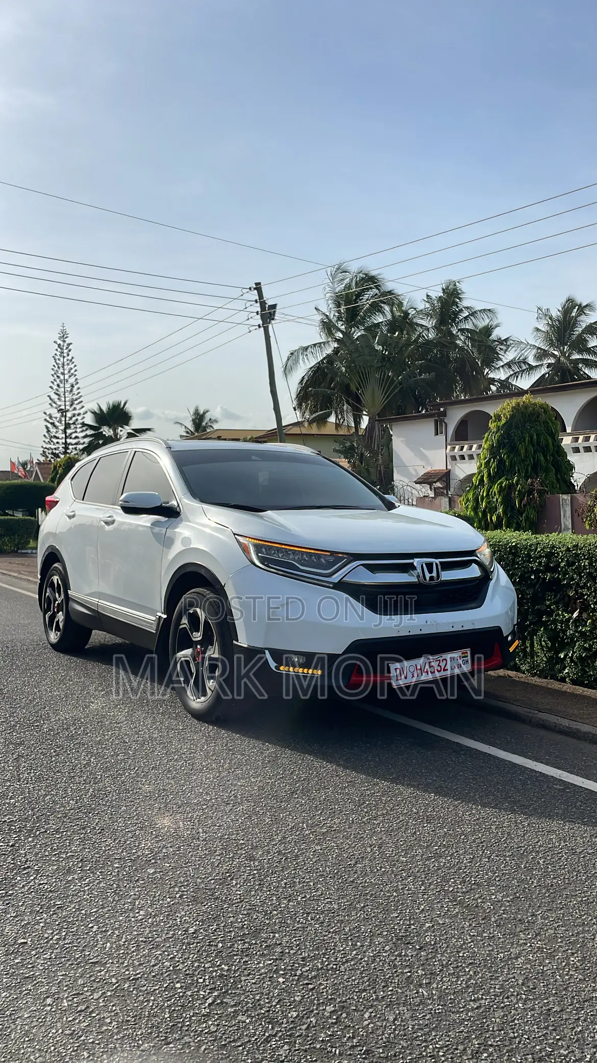 Honda CR-V Touring AWD 2019 White