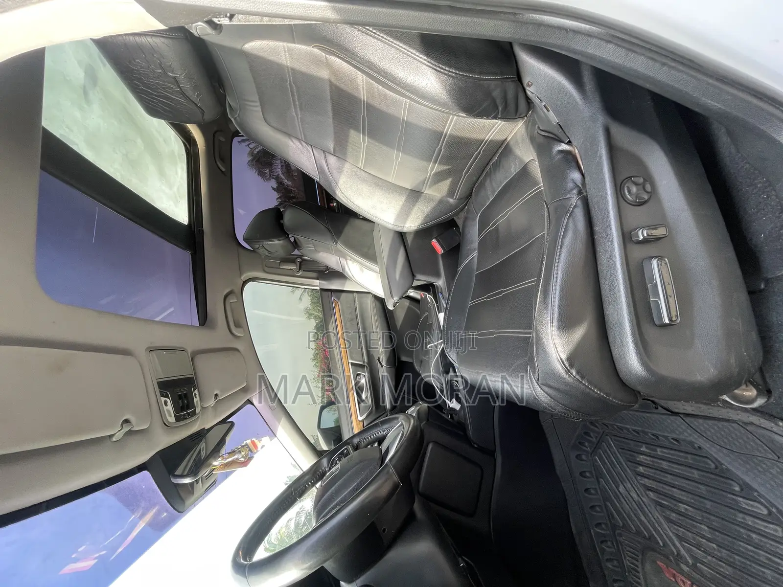 Honda CR-V Touring AWD 2019 White