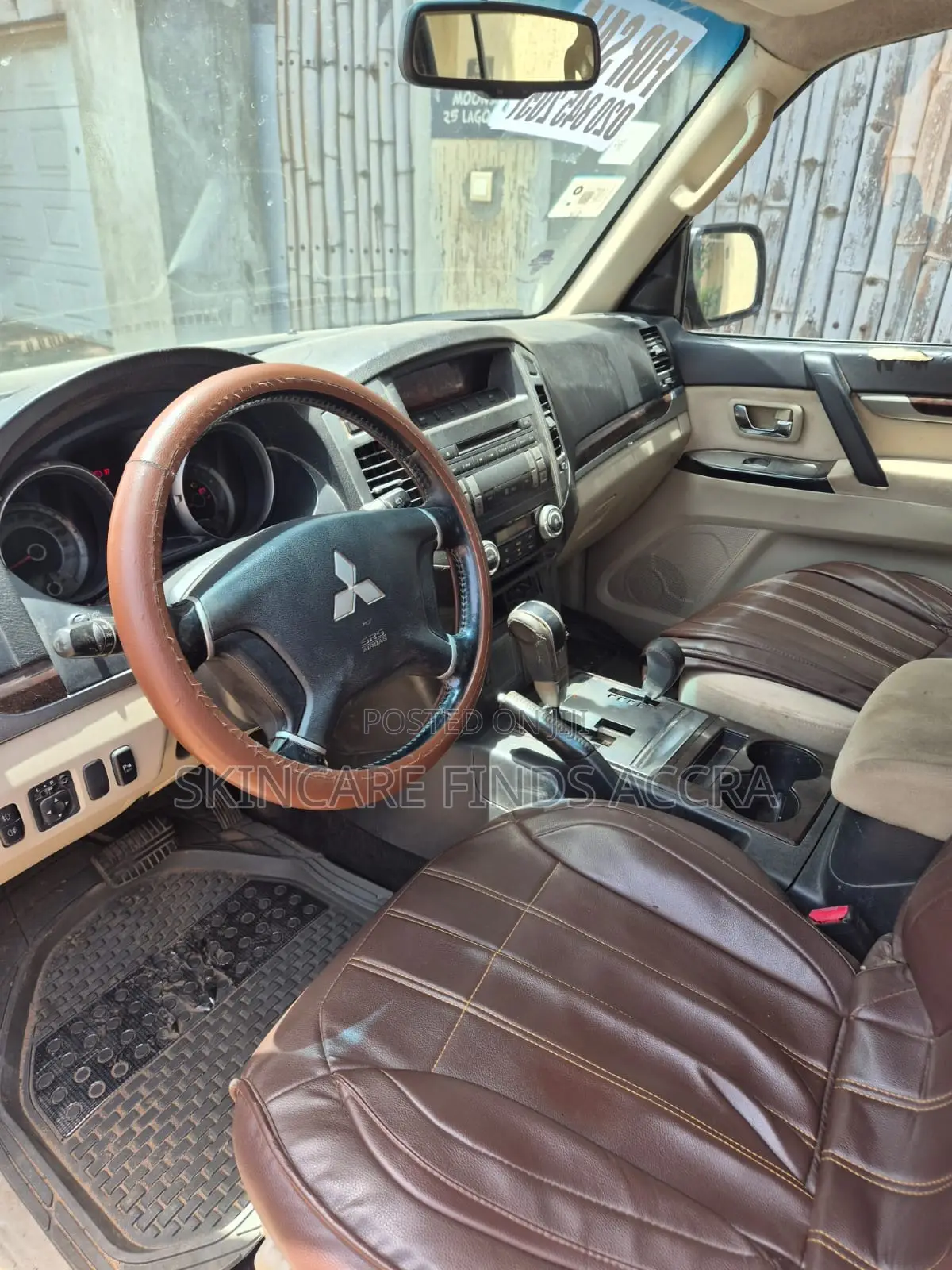 Mitsubishi Pajero 2015 Brown