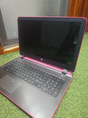 Laptop HP Pavilion 15 4GB Intel Core i3 HDD 500GB