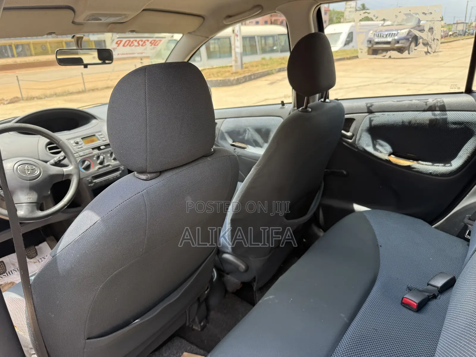 Toyota Yaris 2004 Gray