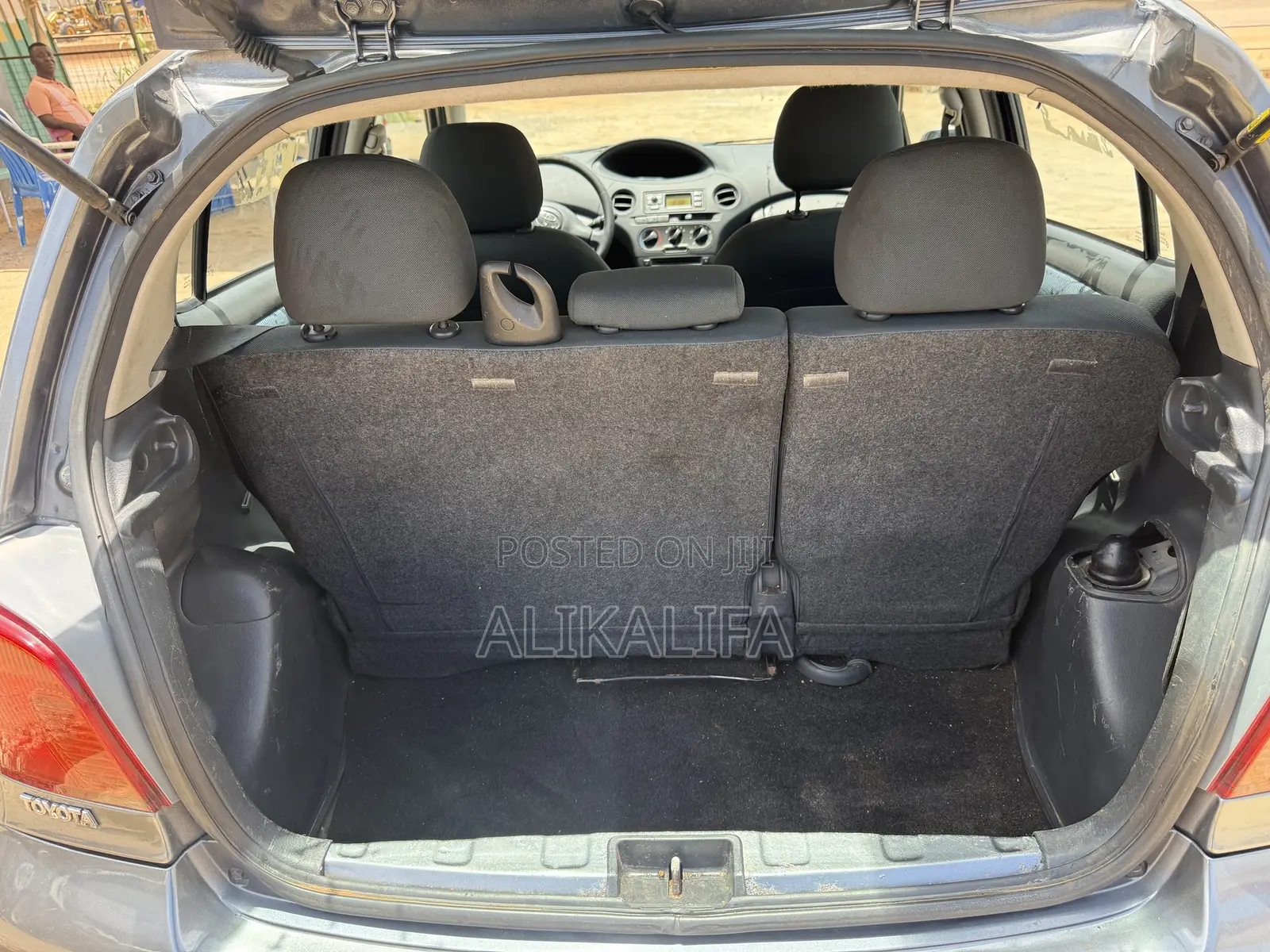 Toyota Yaris 2004 Gray