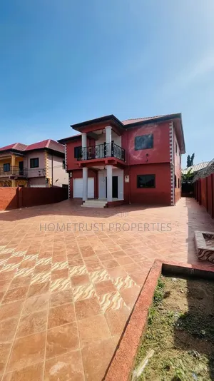 5bdrm Duplex in Pokuase Amanfrom for rent