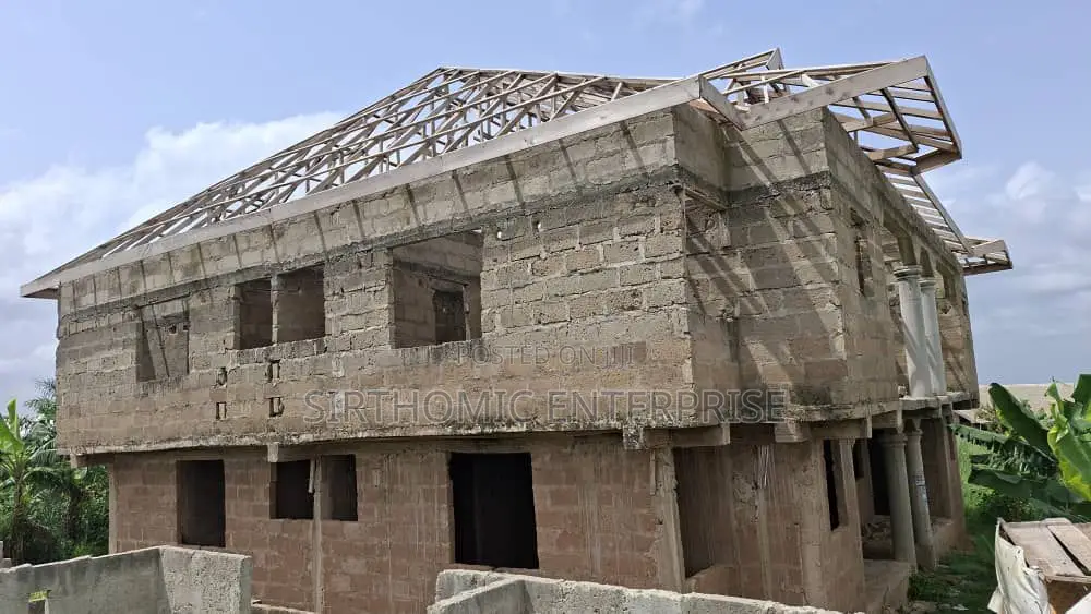 8bdrm Uncompleted Build In Kokoben, Atwima Nwabiagya For Sale