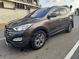 Hyundai Santa Fe 2014 Brown
