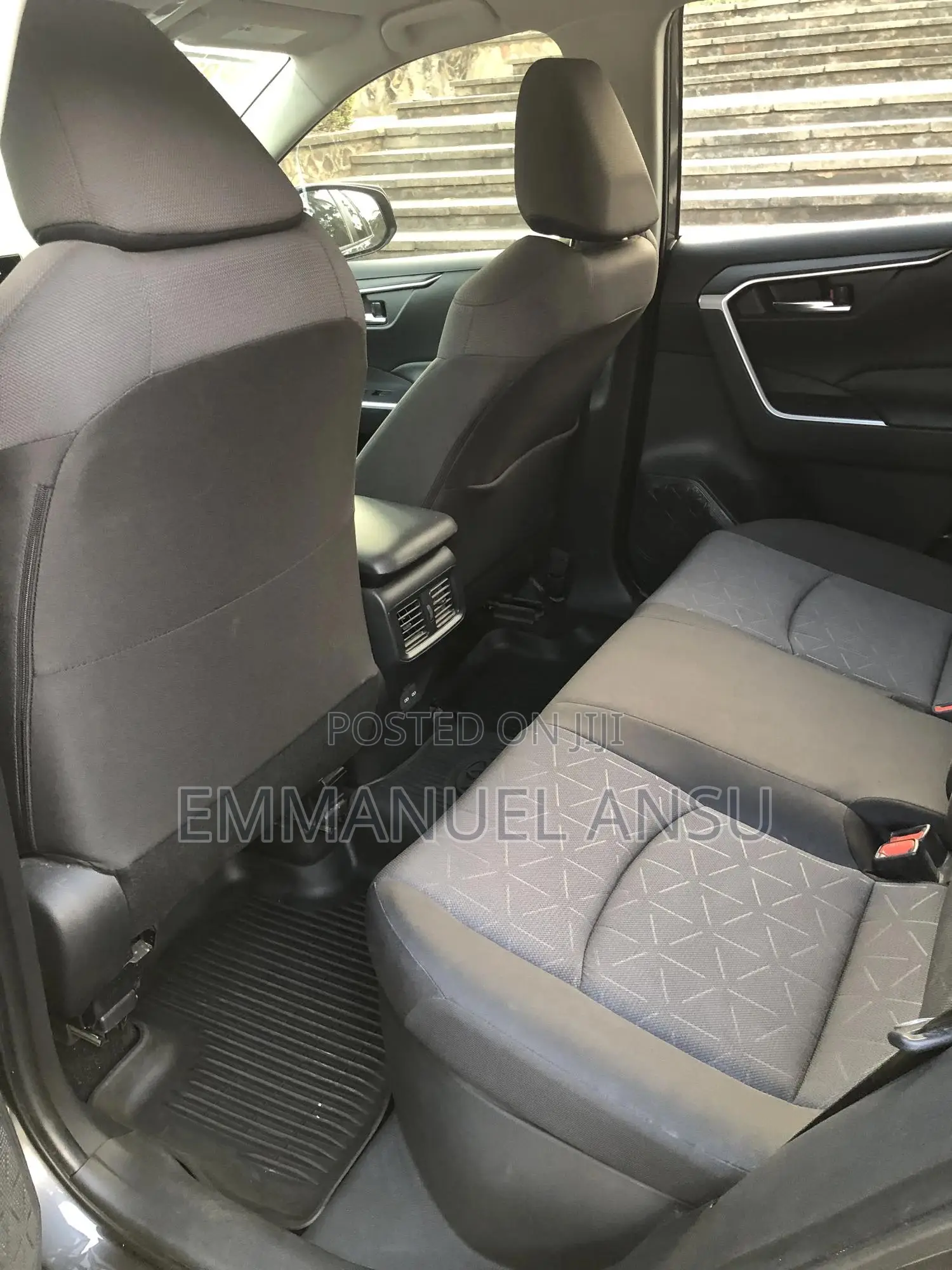 Toyota RAV4 Hybrid XLE AWD 2025 Gray