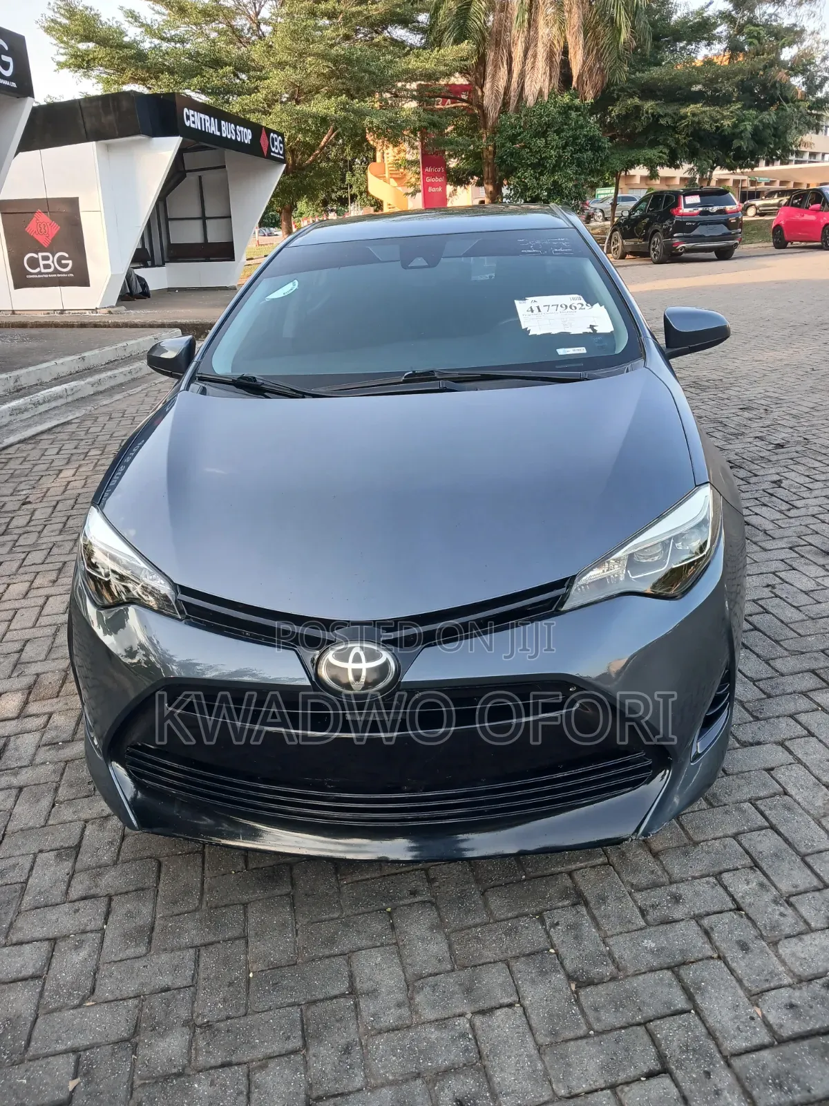 Toyota Corolla LE Eco (1.8L 4cyl 2A) 2019 Gray