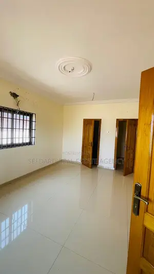 5bdrm Duplex in Sefdard Properties, Pokuase for rent
