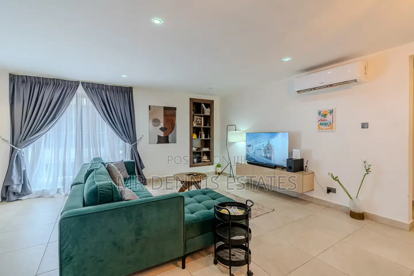 Stylish 2- Bedroom Airbnb at Adjiringanor - East Legon