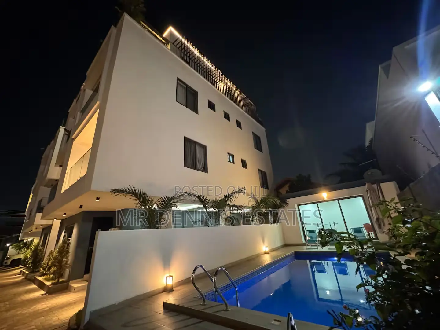 Stylish 2- Bedroom Airbnb at Adjiringanor - East Legon
