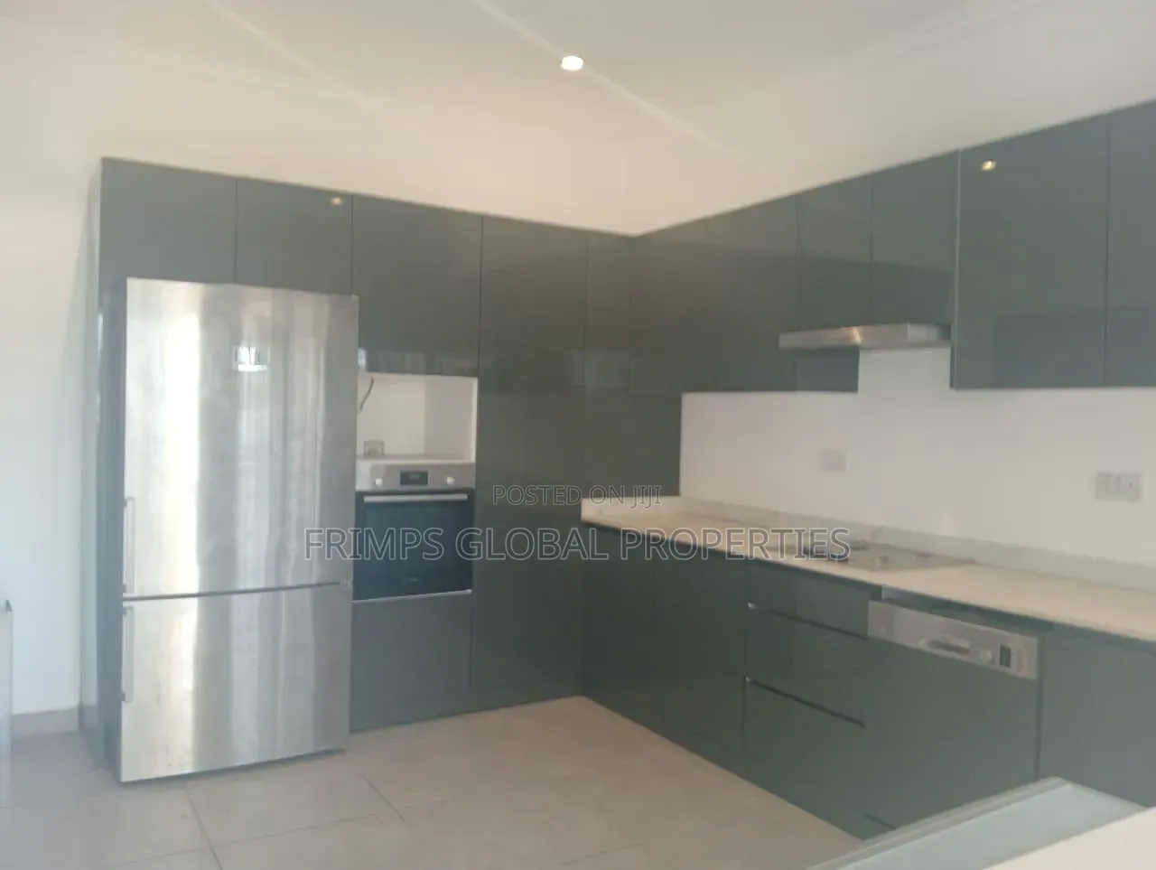 4bdrm House in Airport Residential Area for rent