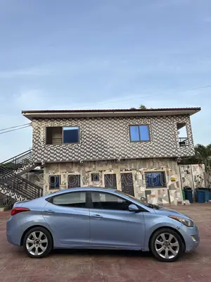 Hyundai Elantra Limited 2012 Blue