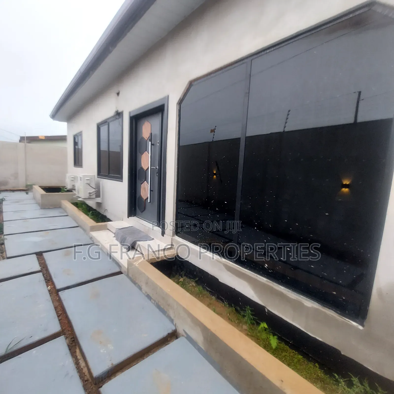 3bdrm House in Kg Franco Properties, Spintex for sale