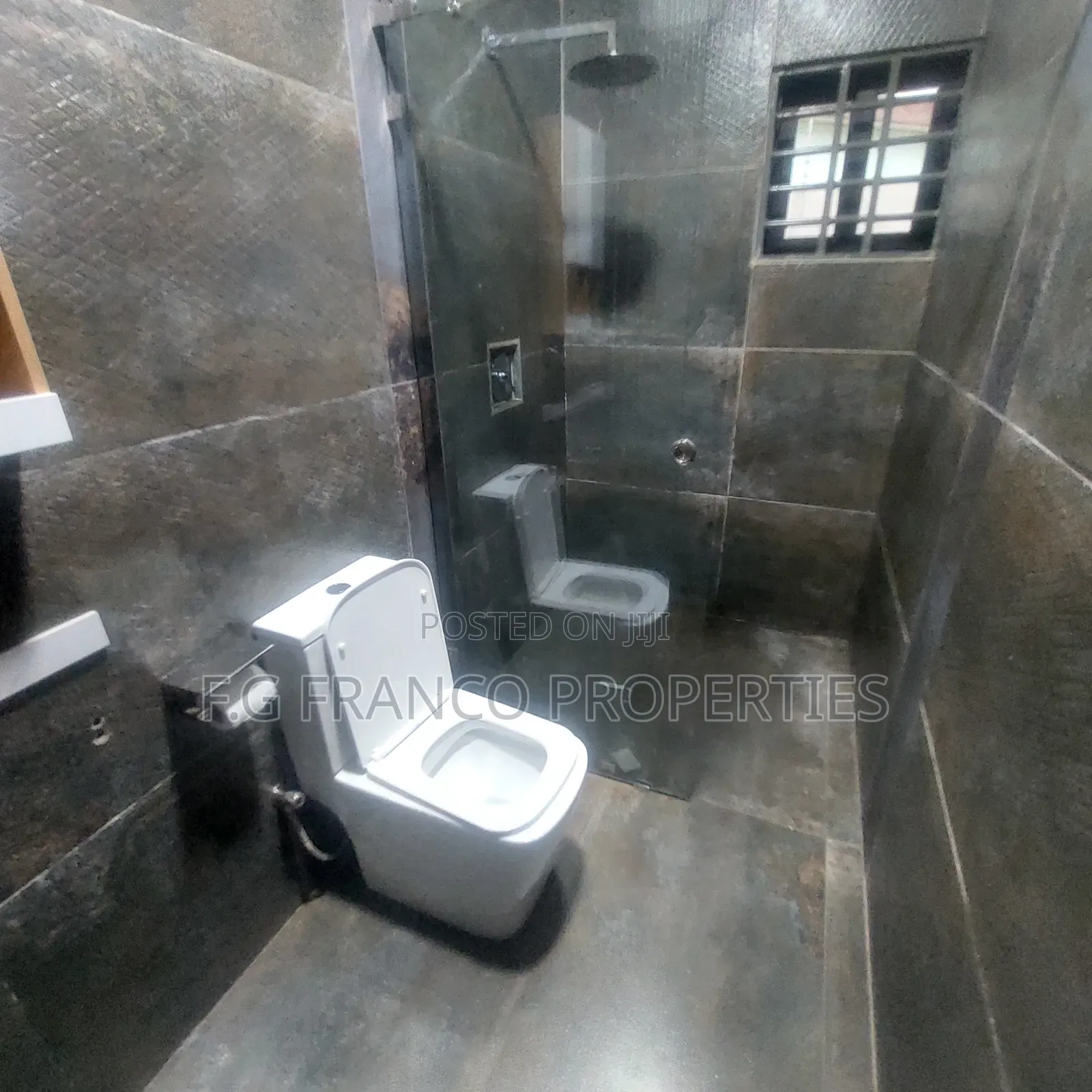 3bdrm House in Kg Franco Properties, Spintex for sale