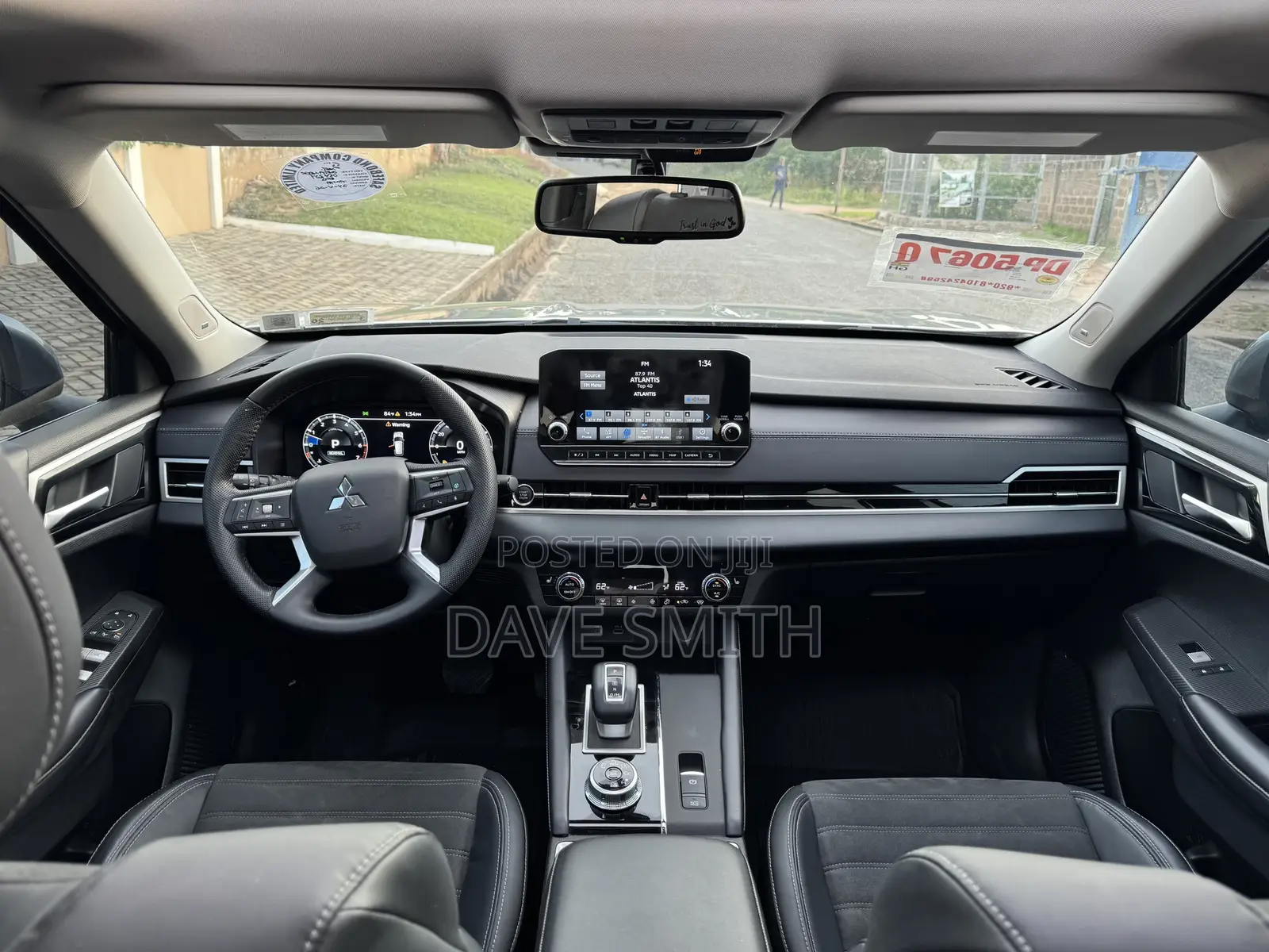 Mitsubishi Outlander SE 2023 Silver