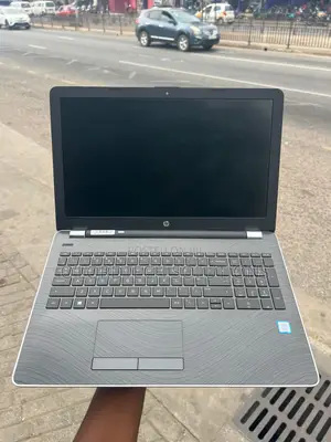 Laptop HP 250 G6 8GB Intel Core i3 HDD 500GB