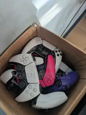 Playstation 5 Controllers