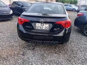Toyota Corolla 2017 Black