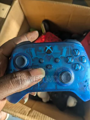 Xbox Series Controllers