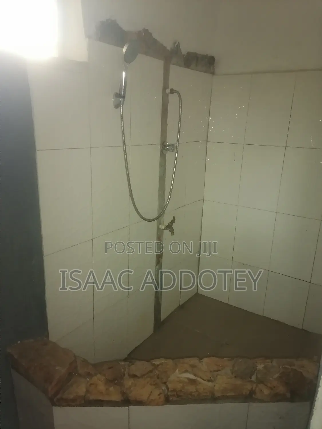 1bdrm Apartment in Baatsona Total for rent