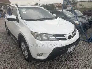 Toyota RAV4 2015 White