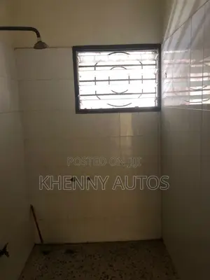 1bdrm Apartment in Odorkor, Official Town for rent