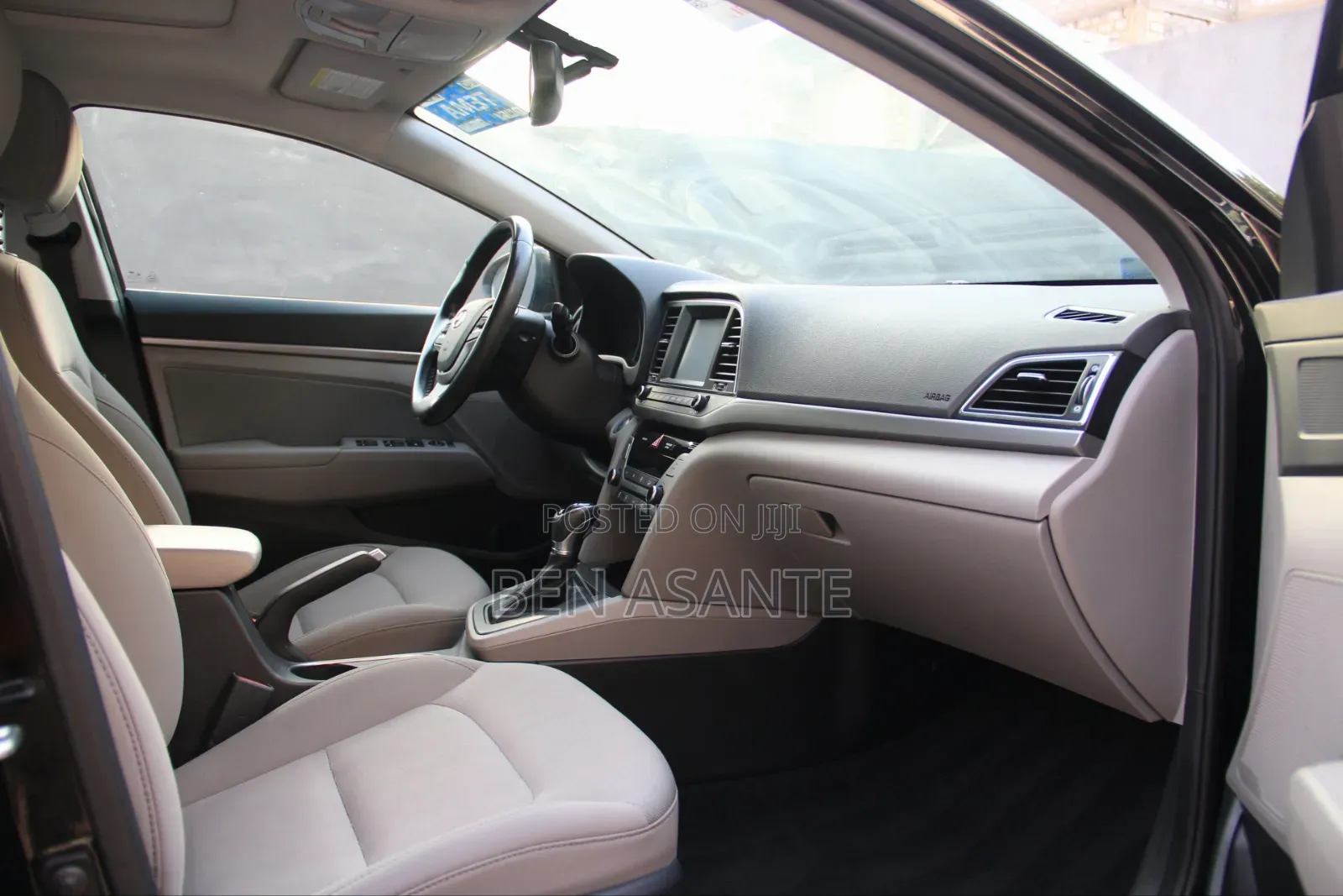 Hyundai Elantra Value Edition 2018 Black