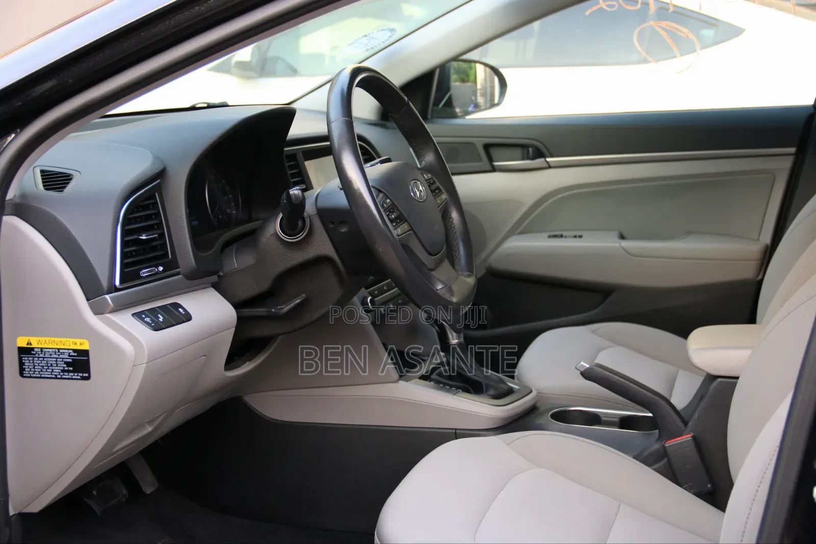 Hyundai Elantra Value Edition 2018 Black