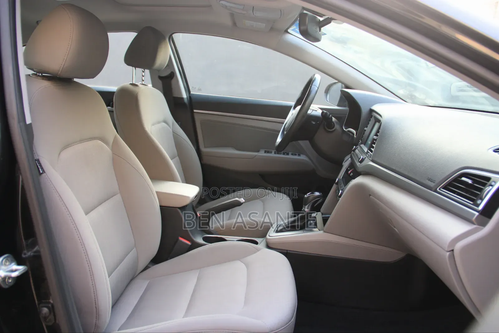 Hyundai Elantra Value Edition 2018 Black