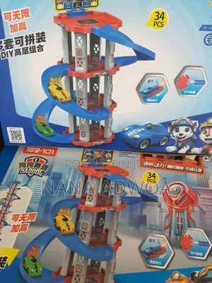 Car Model With Race Track