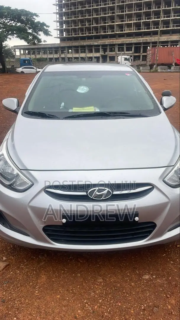 Hyundai Accent GLS 4dr Sedan (1.6L 4cyl 6A) 2015 Silver