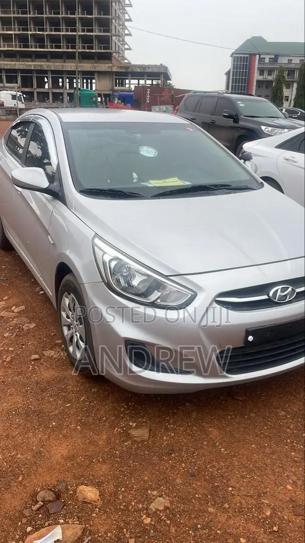 Hyundai Accent GLS 4dr Sedan (1.6L 4cyl 6A) 2015 Silver