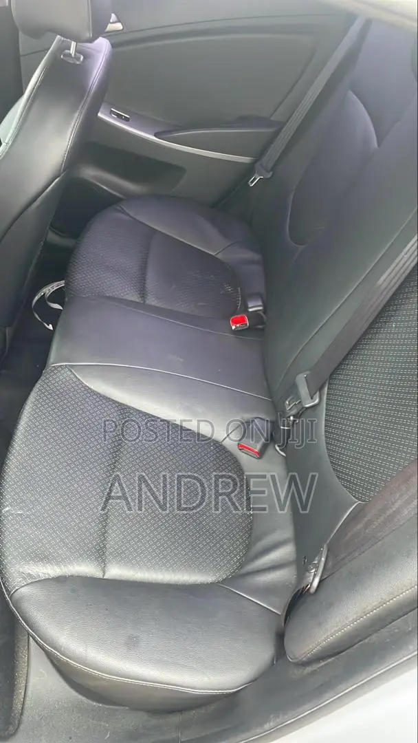 Hyundai Accent GLS 4dr Sedan (1.6L 4cyl 6A) 2015 Silver