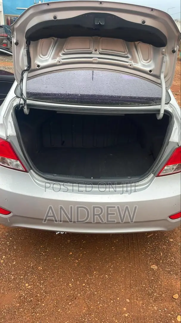 Hyundai Accent GLS 4dr Sedan (1.6L 4cyl 6A) 2015 Silver