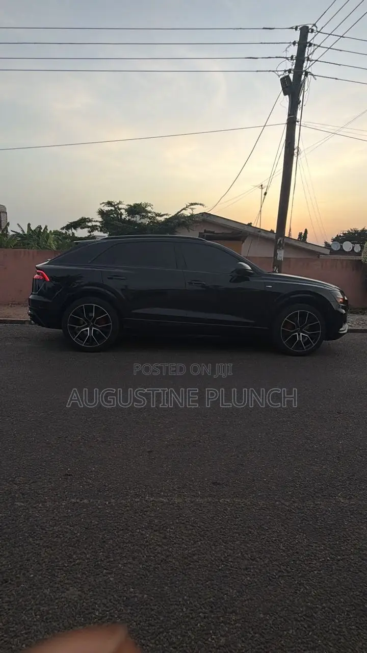 Audi Q8 3.0T Premium AWD quattro 2019 Black
