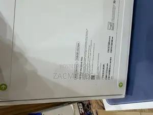 New Laptop Apple MacBook 8GB SSD 256GB