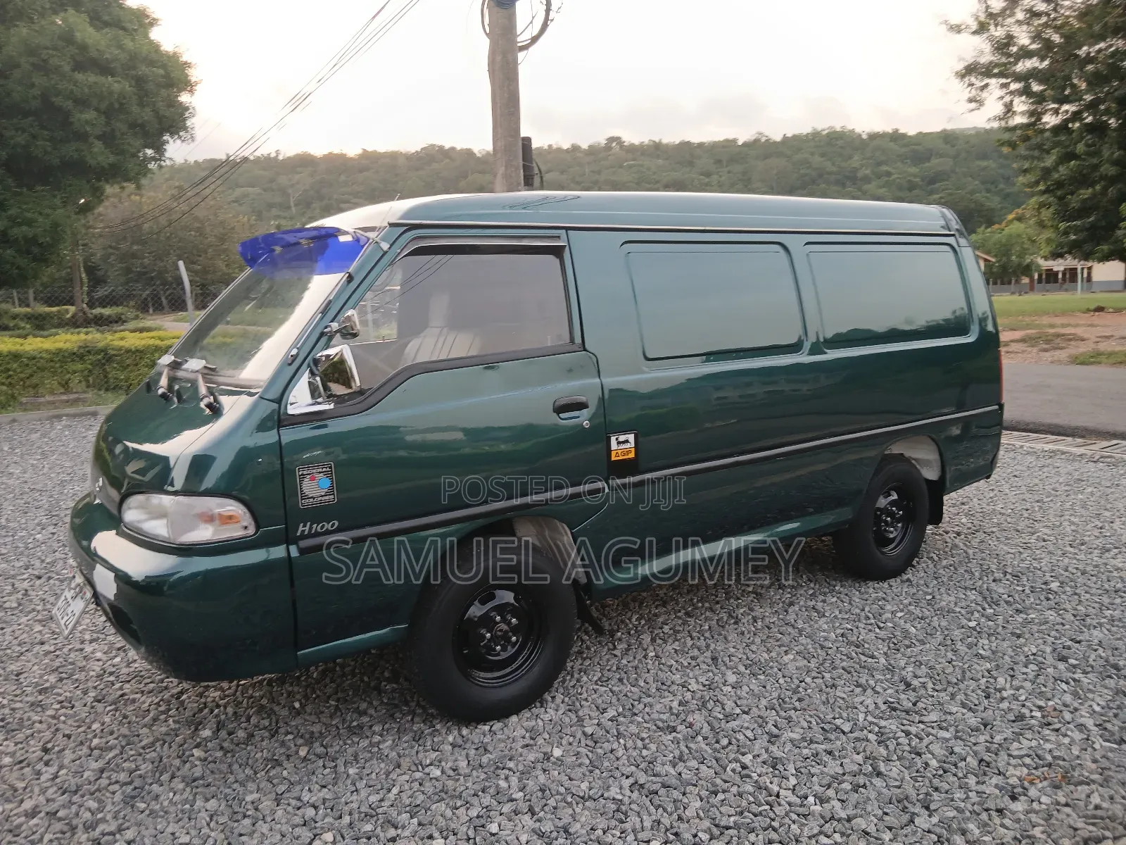 Hyundai H-100 2002 Green