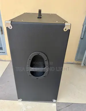 Yamaha Ba300 15 Inches Bass Guitar Combo
