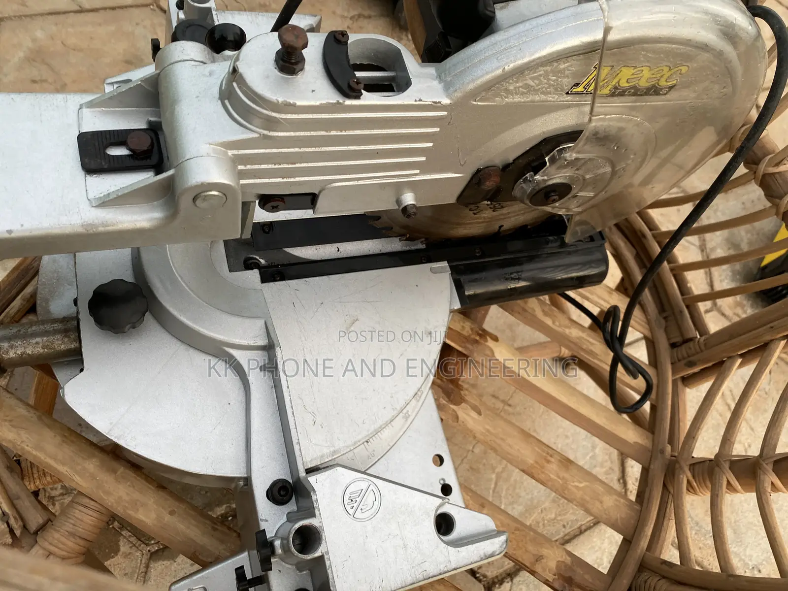 Slide Miter Saw