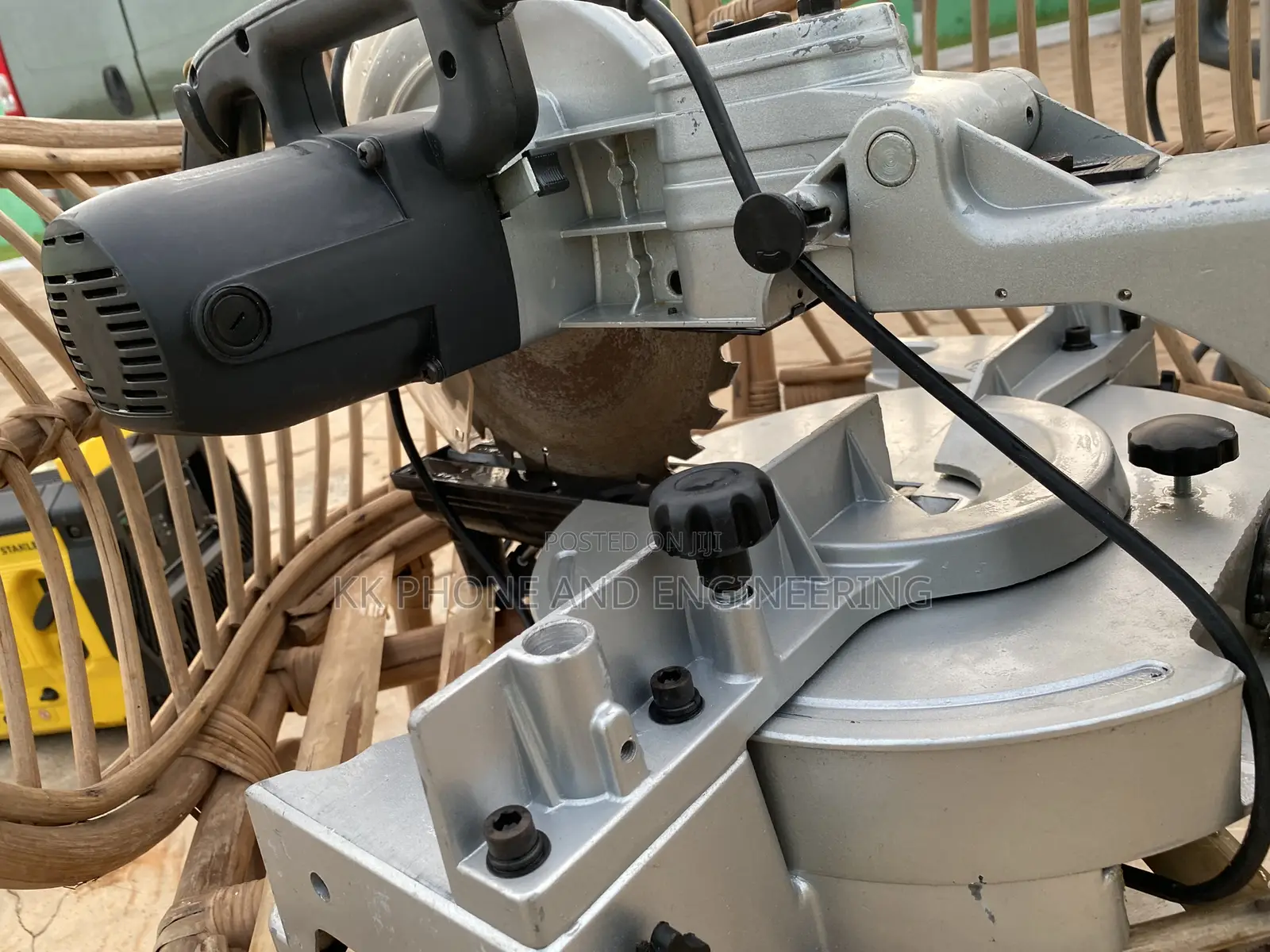 Slide Miter Saw