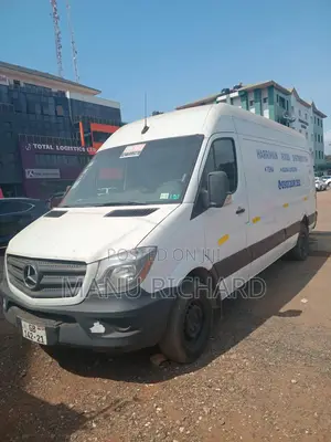 Mercedes-Benz Sprinter 2017 White