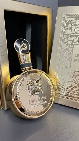 Fakhar Lattafa Perfume