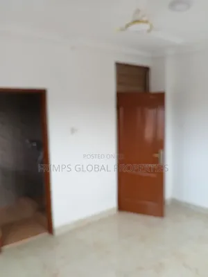 3bdrm Apartment in West Hills Mall Area for rent