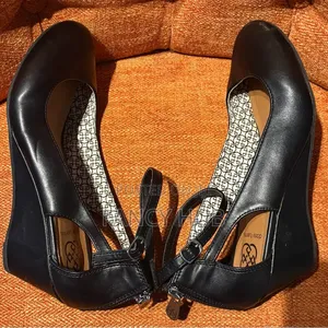 Ladies Wedge Shoe