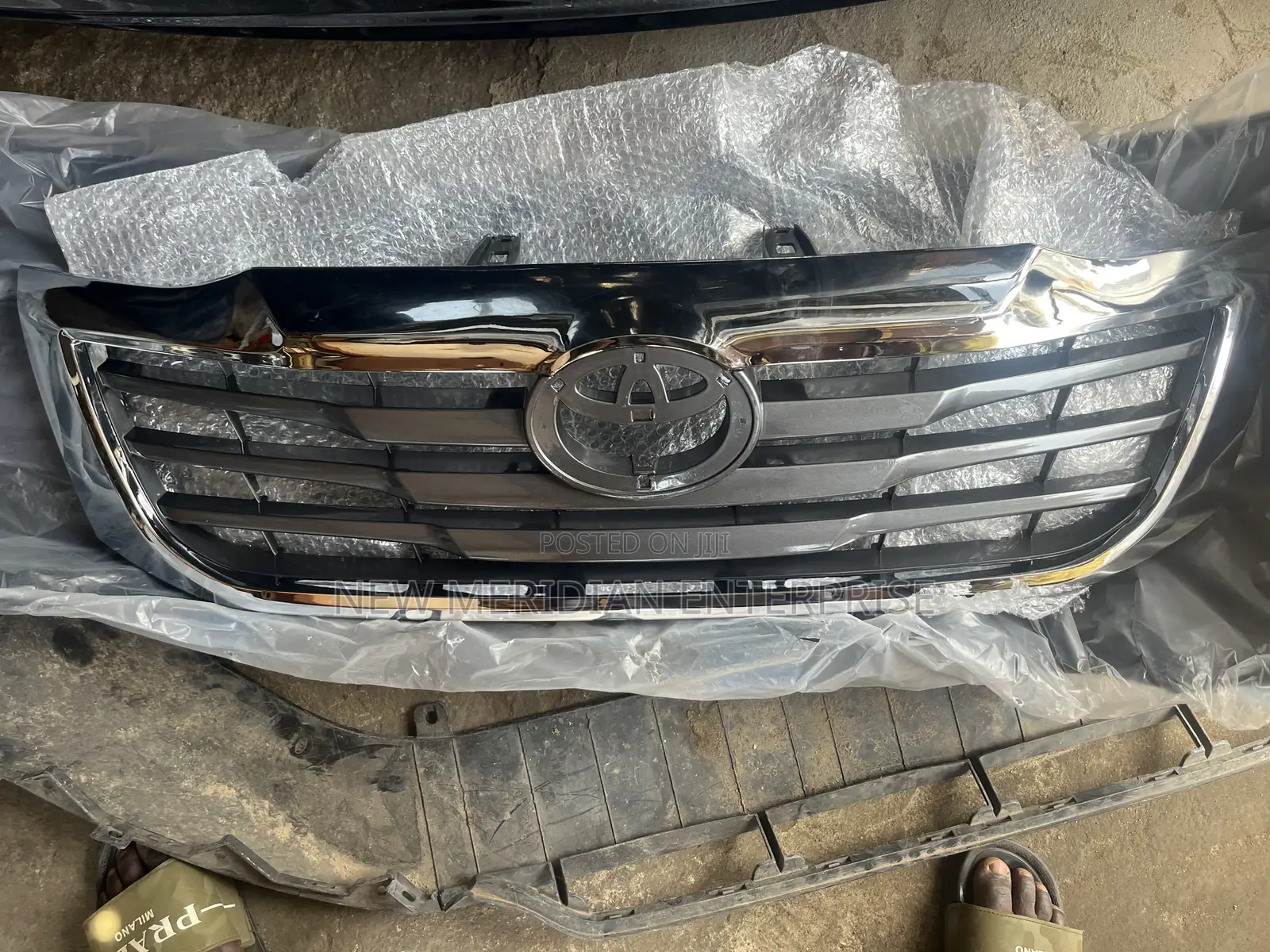 Hilux 2008 -2012 Front Grille