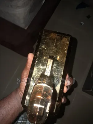 Money Gun Spray