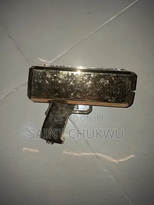 Money Gun Spray