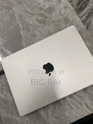 Laptop Apple MacBook Air 2024 M3 13-inch 8GB Apple M3 Pro SSD 512GB